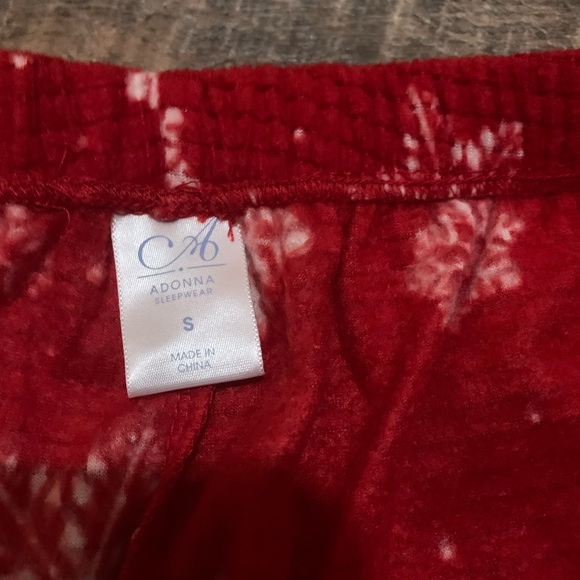 Pajama set - Picture 3 of 3